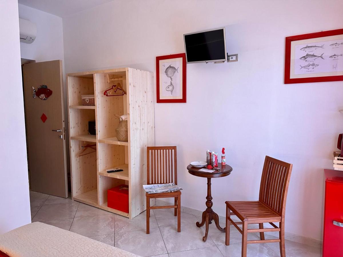 Casa Del Palombaro Hotel Le Grazie  Eksteriør billede